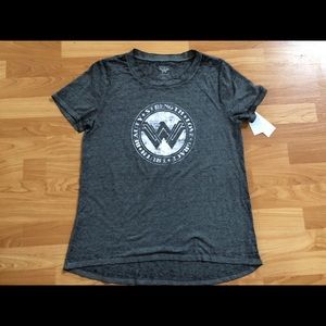 Wonder Woman Soft Vintage Feel Graphic Tee Sz XL